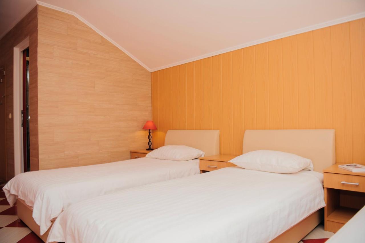 Hotel - Villa Lejla Mostar Luaran gambar